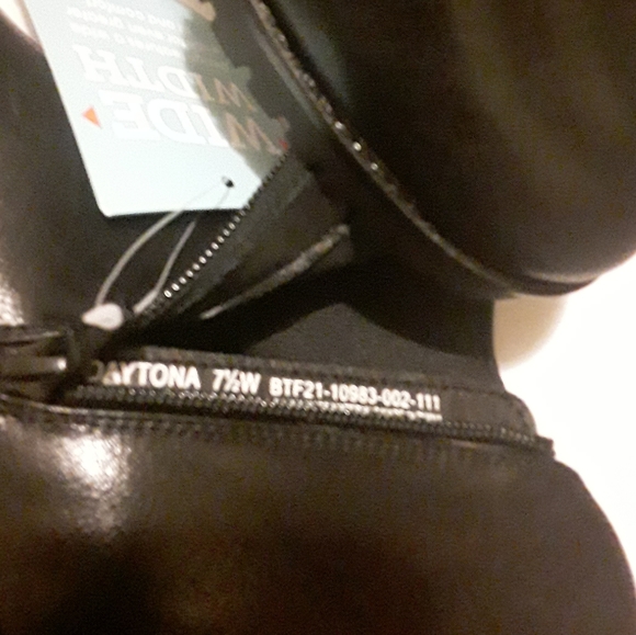 Baretraps Daytona Chelsea Bootie Black 7.5W - Picture 11 of 11